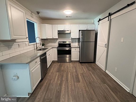 4th image of 4506 Luau Ct