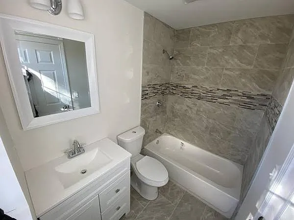 66 Ashton St #2 — Photo 6