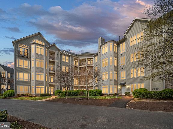 2nd image of 1621 Ladue Ct APT 107