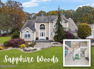 378 Sapphire Drive, Jackson, NJ 08527