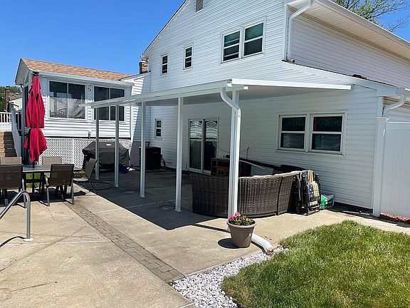 2nd image of 1586 Marco Island Dr