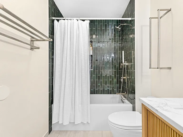 4650 W Point Loma Blvd #302 — Photo 25