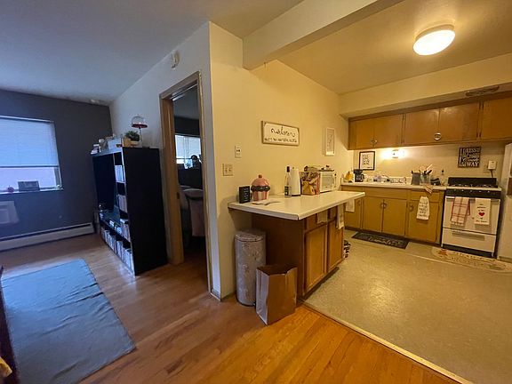 2nd image of 1466 N Farwell Ave #19