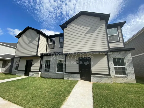 917 S Amarillo Ave #1, Fayetteville, AR 72704