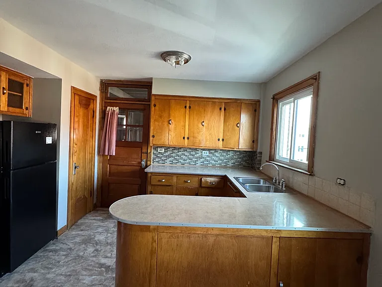 4259 W 21st St #2 — Photo 7