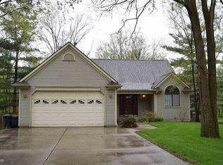 4125 Rural St, Waterford, MI 48329