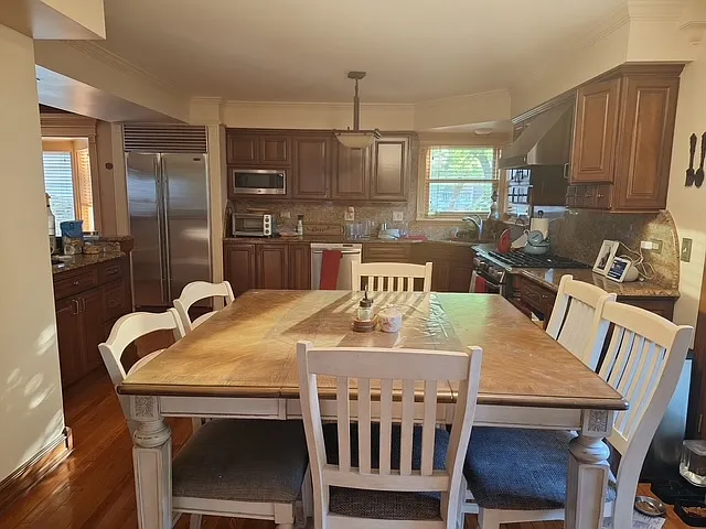 311 Orchard Ln — Photo 8