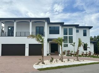 12322 Baypointe Ter, Cortez, FL 34215