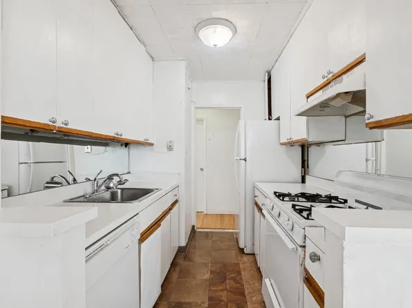 102-30 66th Road image 13 of 25