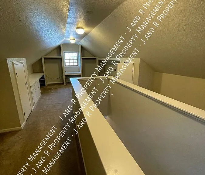 13589 River Rd — Photo 15