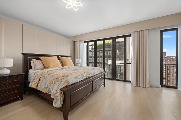 Rented by Corcoran | media 26