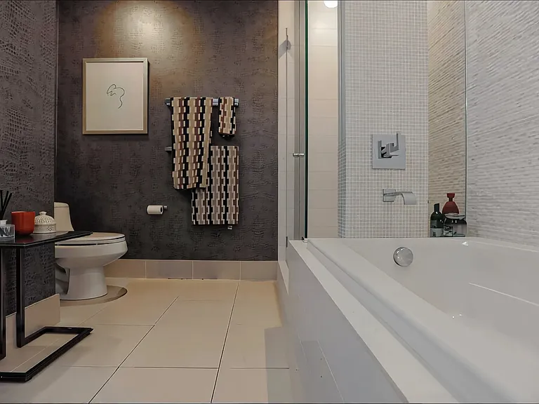 Ensuite Bathroom of the Master Bedroom