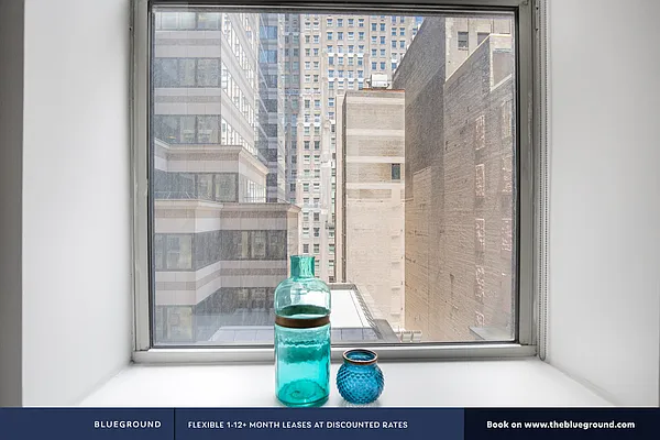 Rented by The Blueground | media 86