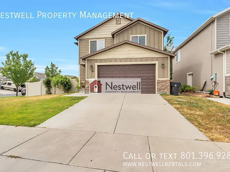 35 E Water Ln — Photo 32