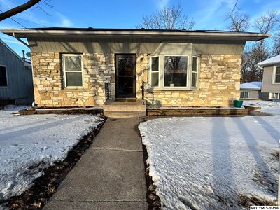 1126 Maple Dr, Mason City, IA, 50401