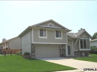 13035 Himebaugh Ave, Omaha, NE 68164