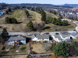 222 Strangeway Ave, Lodi, WI 53555