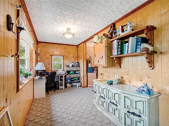 3rd image of 1158 Millwood Rd