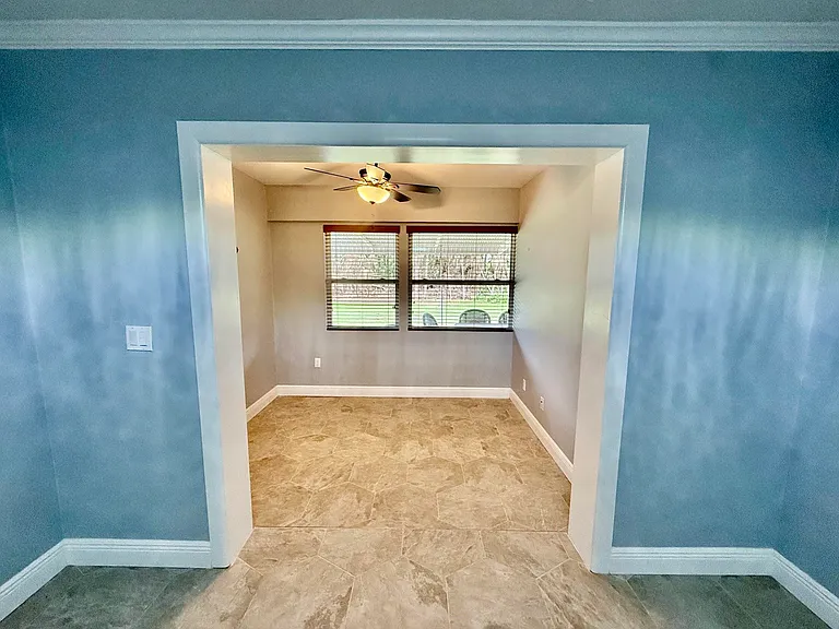 916 Savannas Point Dr #B — Photo 34
