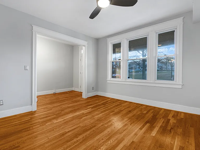 1226 Rhode Island Ave NE — Photo 7