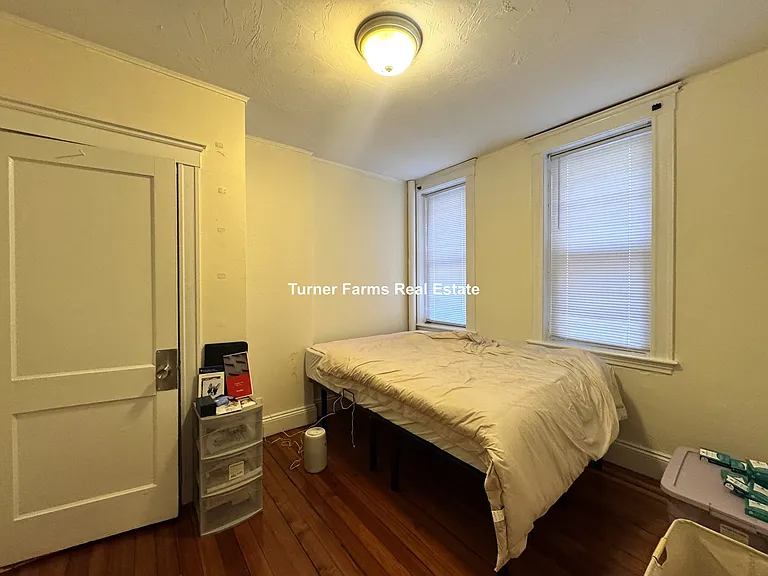 520 Cambridge St #3F — Photo 8