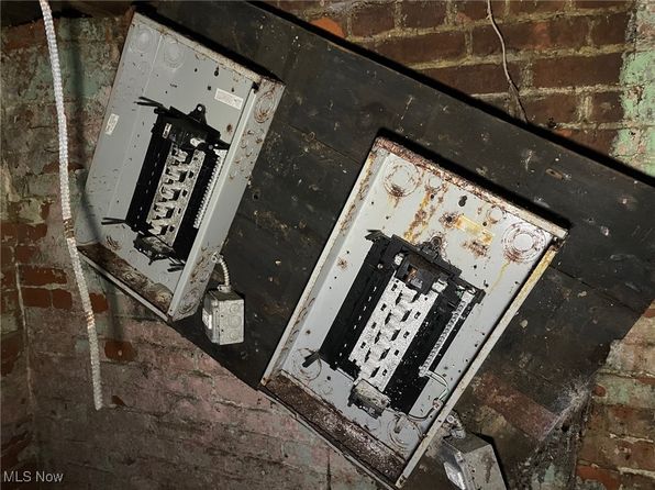 cleveland-ohio-33385186 picture