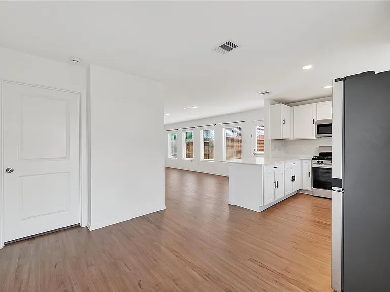 3039 Ash Ray Dr — Photo 19