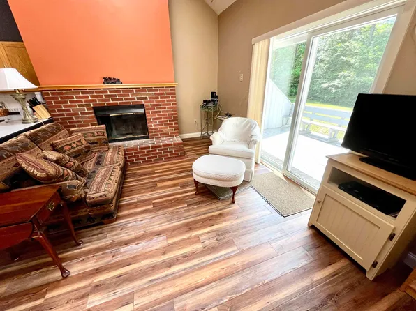 5 Tenney Brook Road #G-3, Plymouth, NH 03264
