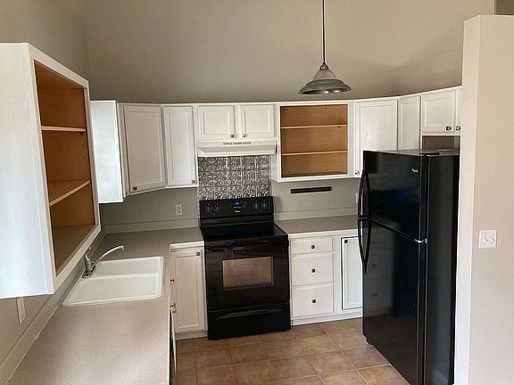 Newly Painted Kitchen
