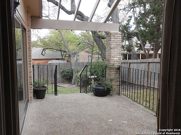 4th image of 13110 Hunters Wood St