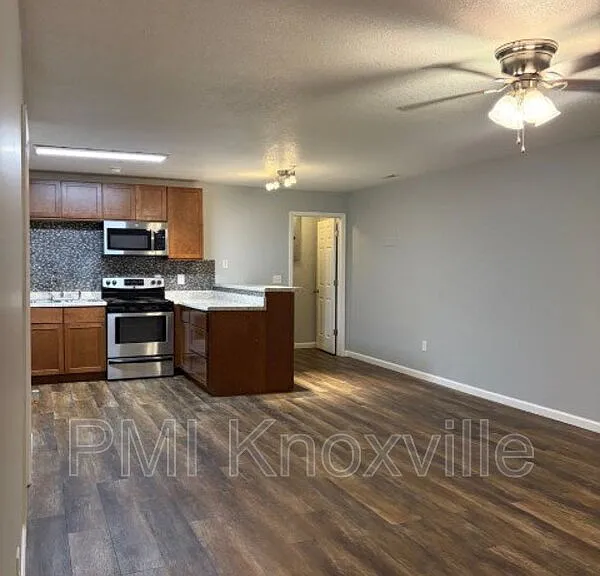 4136 Larigo Dr — Photo 27