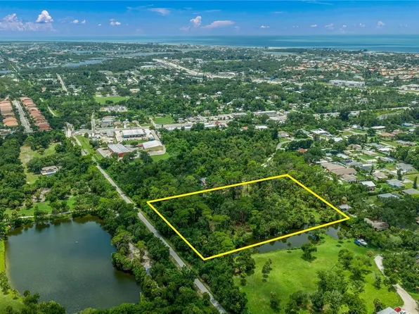 TWIN LAKES AVENUE #B1, NOKOMIS, FL 34275