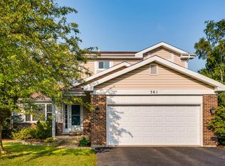 361 Denberry Dr, Lake Zurich, IL 60047