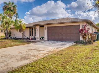 1718 SE Van Loon Ter, Cape Coral, FL 33990