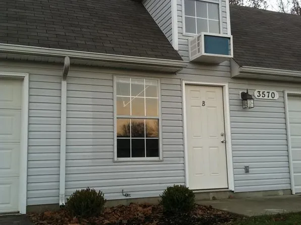 3600 Babbs Rd #E, Nashport, OH 43830