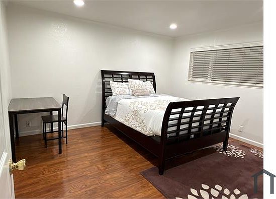 1st image of 1380 Old Stone Way