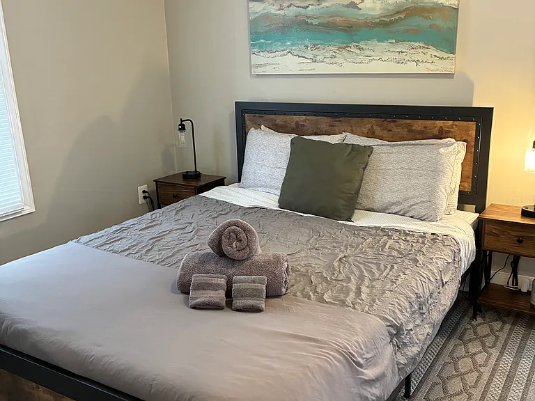 3310 Dubois Pl SE #2 — Photo 4