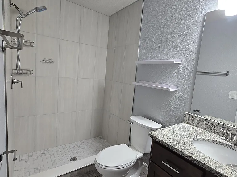 14341 Island Cove Dr — Photo 7