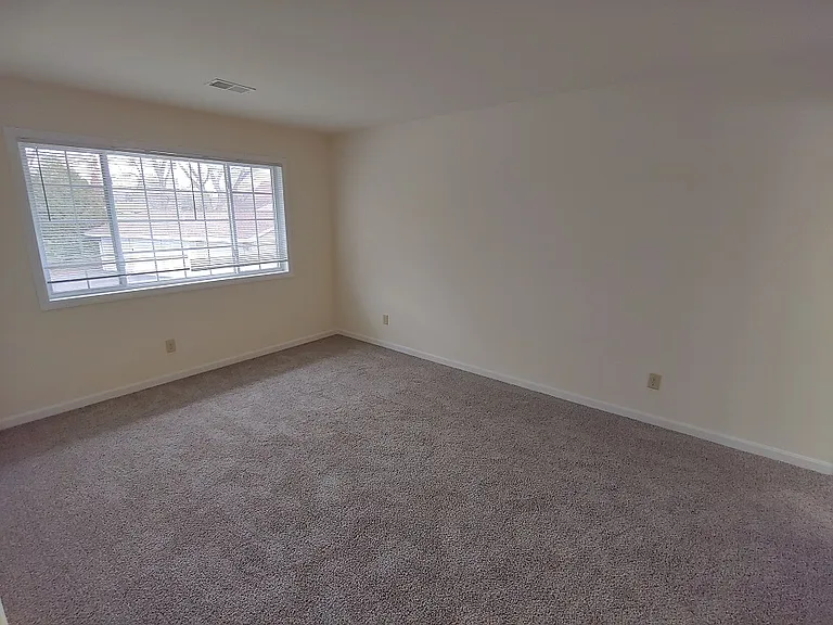 Spacious Units- Delavan — Photo 20