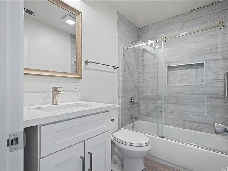 8483 San Capistrano Way — Photo 3