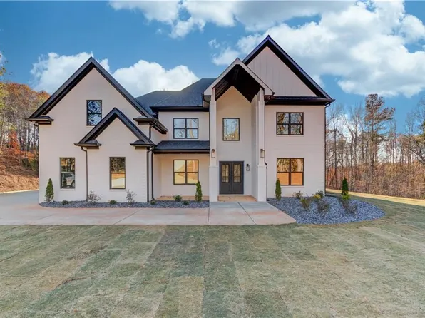 5250 Cash Rd, Flowery Branch, GA 30542