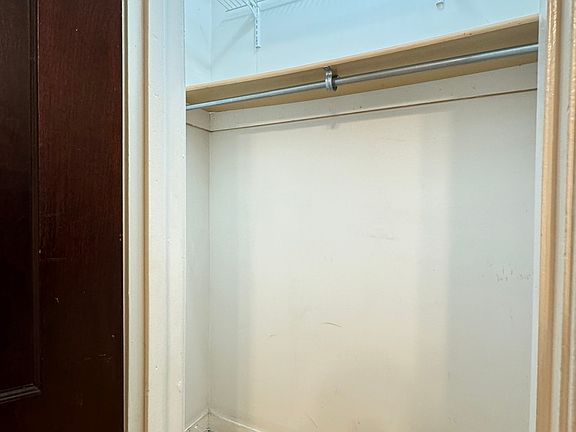 5th image of 635 Garfield St APT 2