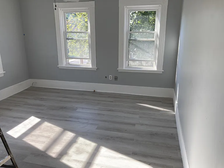 292 Washington St #5 — Photo 7