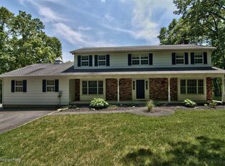 310 Timberlake Rd, Stroudsburg, PA 18360