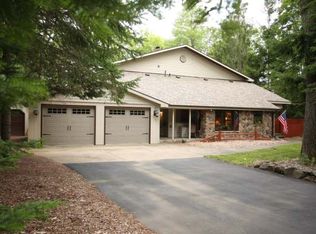 4155 Circle Dr, Rhinelander, WI 54501