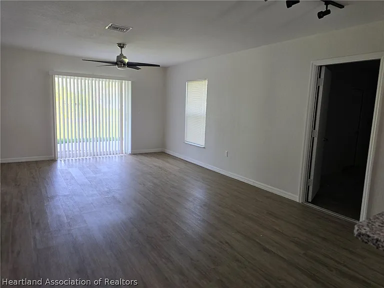 7006 San Bruno Dr — Photo 9