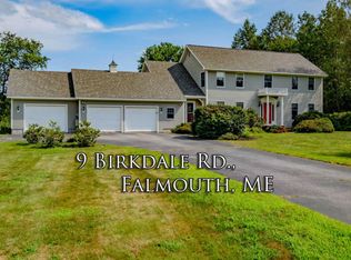 9 Birkdale Rd, Falmouth, ME 04105