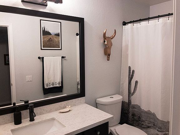 5th image of 250 W Juniper Ave Unit 61