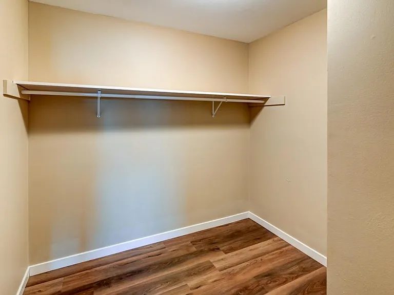 100 Sunset Ln #7 — Photo 18