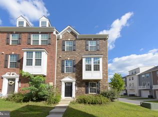 9912 Vista Pointe Dr, Upper Marlboro, MD 20774